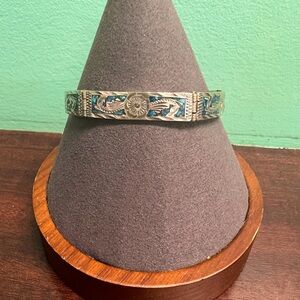 VINTAGE MEXICO STERLING SILVER AND TURQUOISE ETCHED FLORAL BRACELET